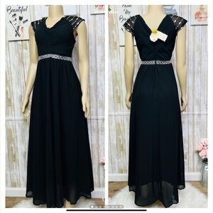 Roiii Fashion Gown